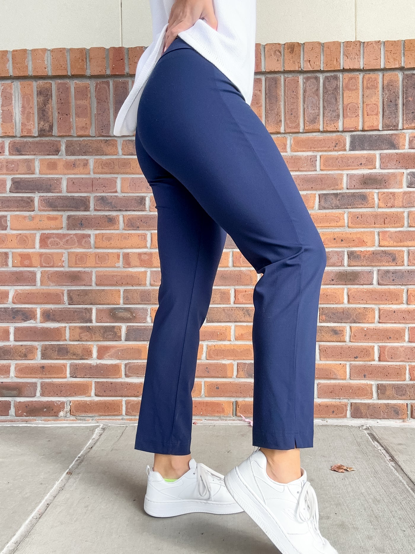 Lulu B Ankle Pant