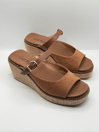 Corkys Treat Yourself Wedge - Chestnut Combo