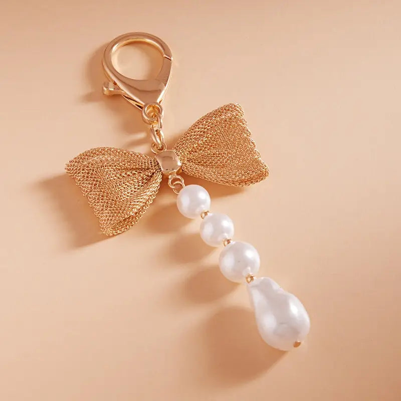 Mesh Chain Bow with Pearl Bag Charm