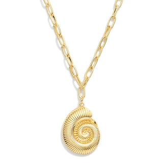 Shell Pendant Necklace