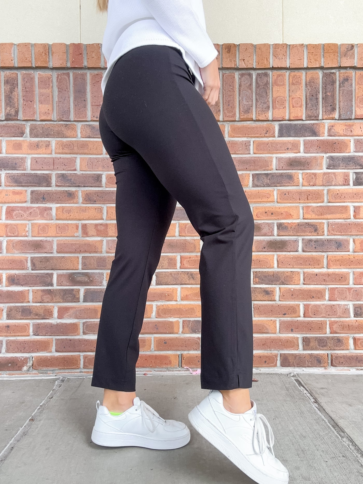 Lulu B Ankle Pant