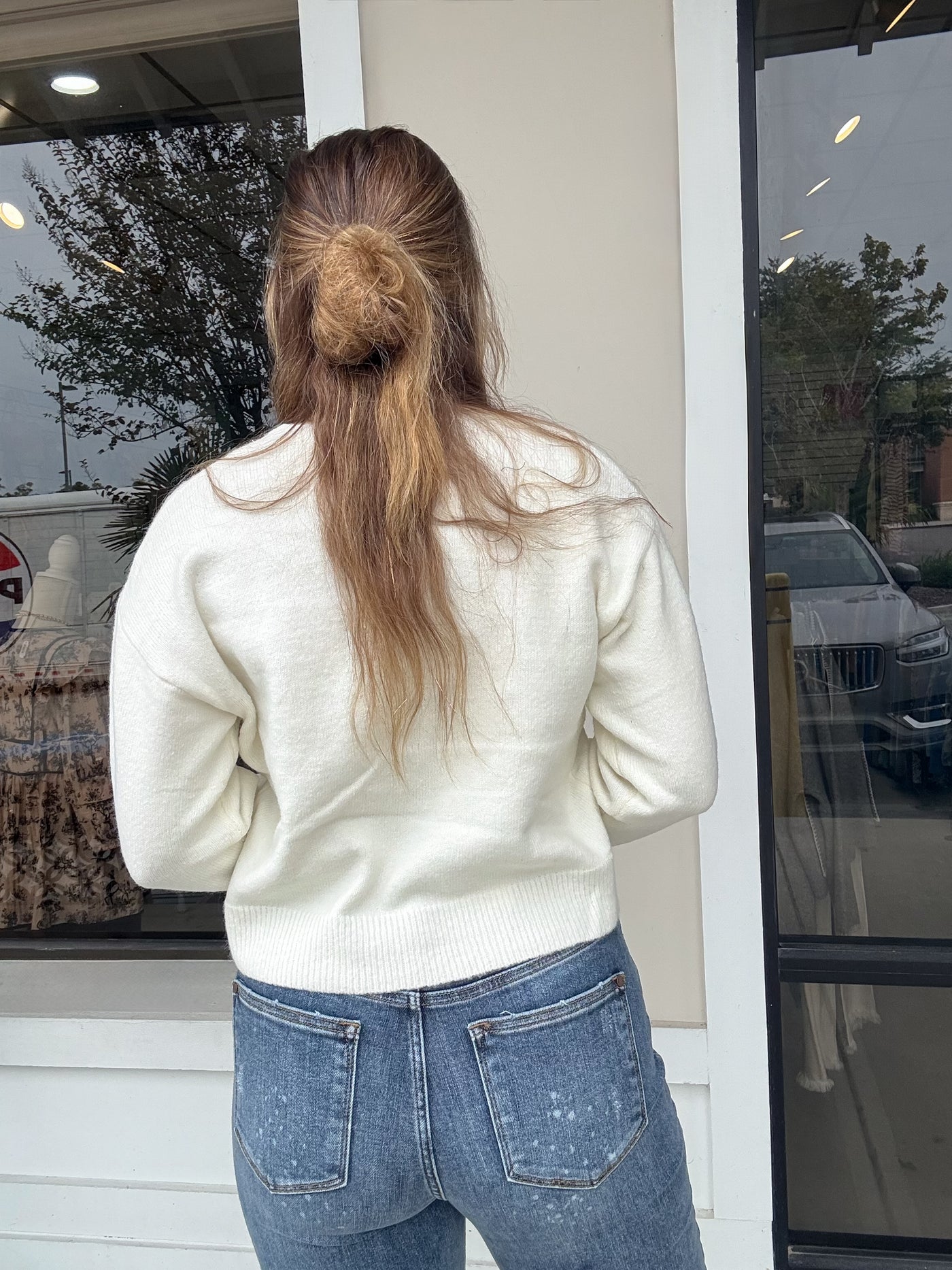 Pearl Embellished Seashell Sweater