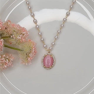 Cat Eye Accent Pearl Necklace