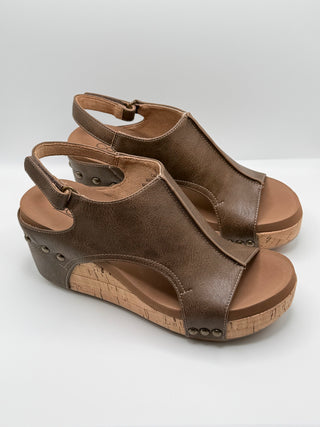 Corky's Carley Wedge - Chestnut