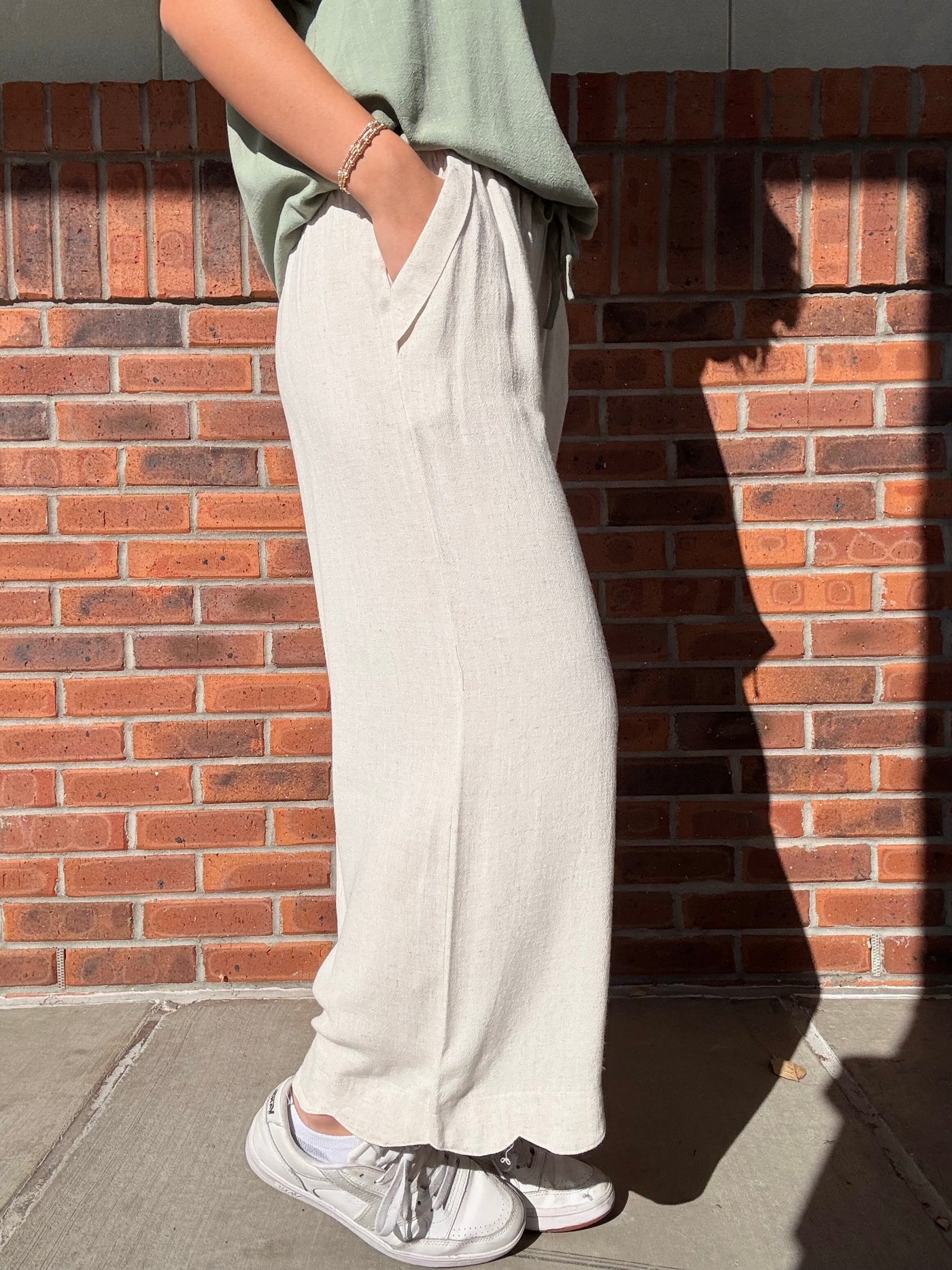 Umgee Scallop Hem Pant