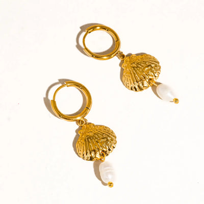 Audace Pearl Drop Huggie