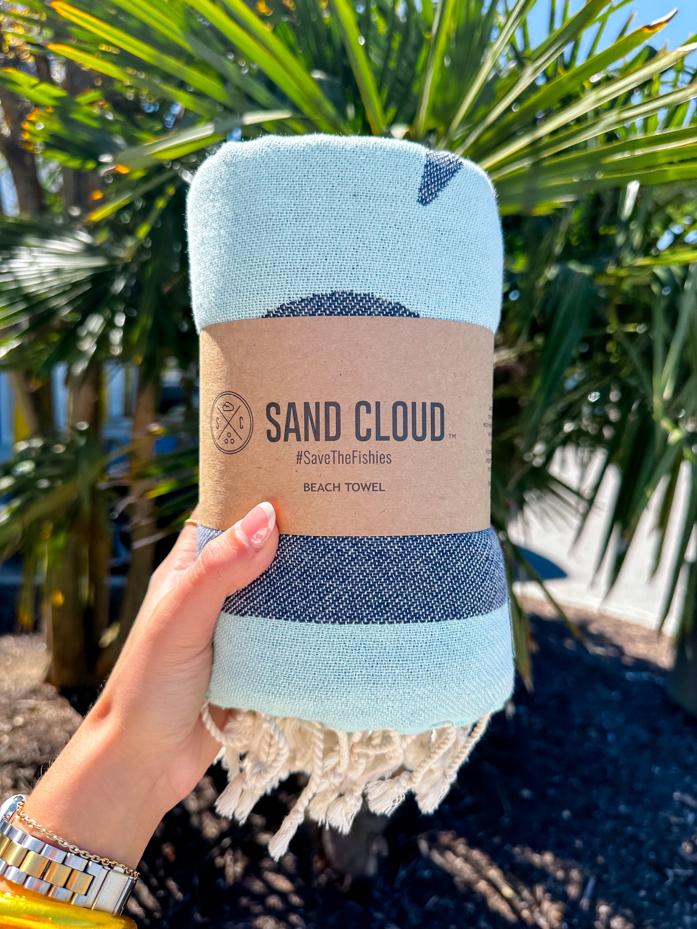 Sand Cloud Gold Coast Beach Towel - Zipper Pocket