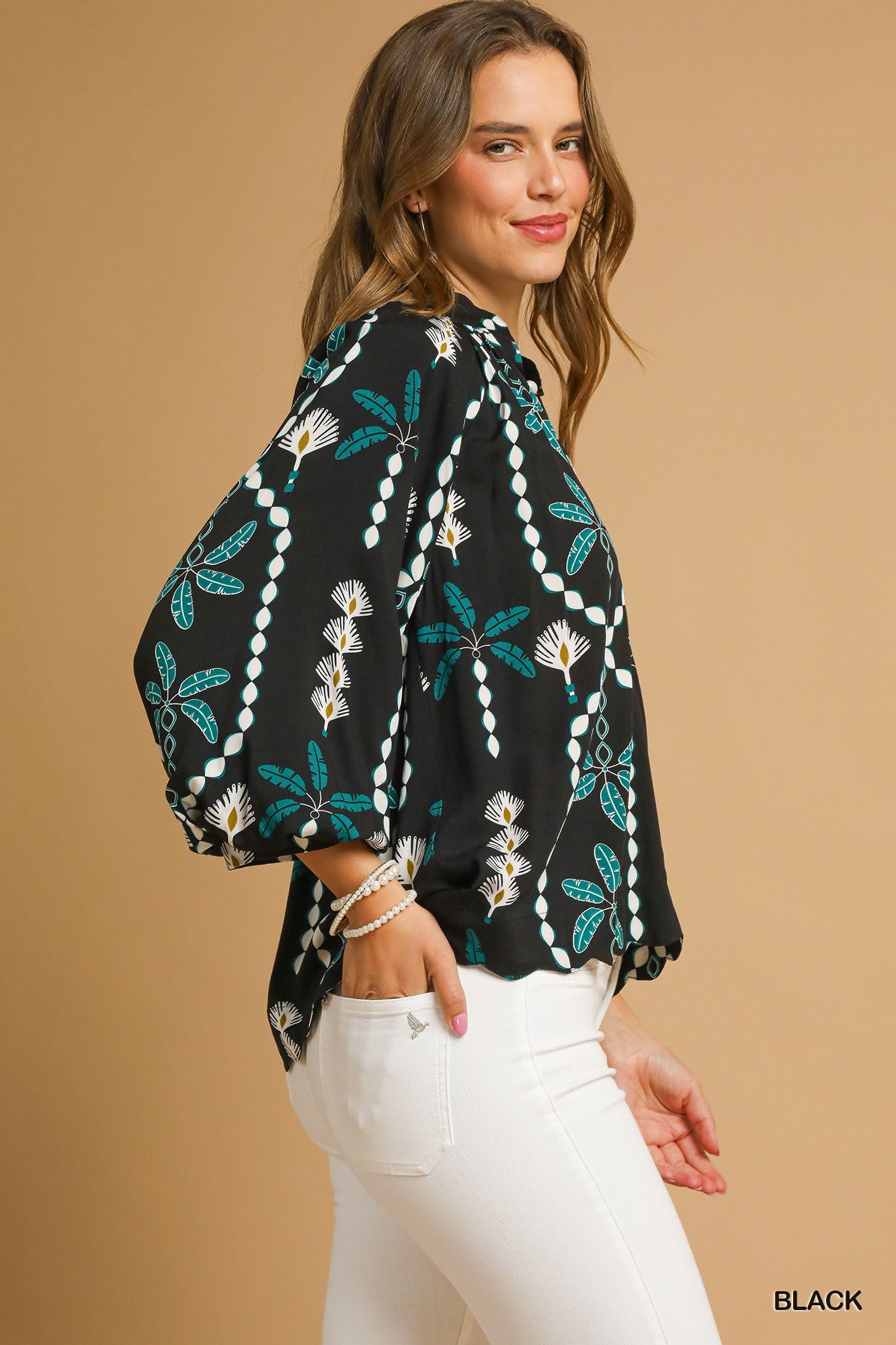 Umgee Abstract Bubble Sleeve Blouse