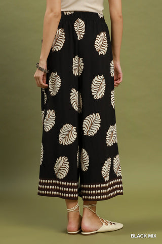 Umgee Mix Leaf Print Wide Leg Pants