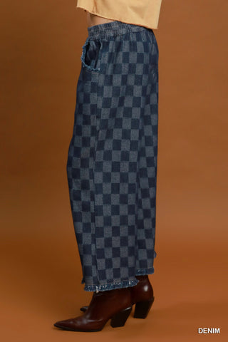 Checkered Wide Leg Frayed Hem Pants