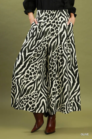 Umgee Mix Animal Print Wide Leg Pants