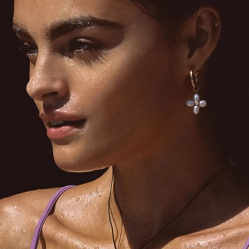 Chaleur Pearl Cross Earrings