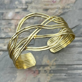 Handcrafted Gold Wavy Wire Cuff Bracelet