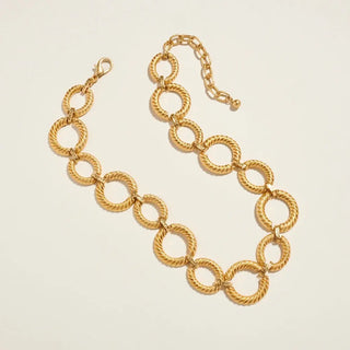 Ribbed Chunky Metal Necklace