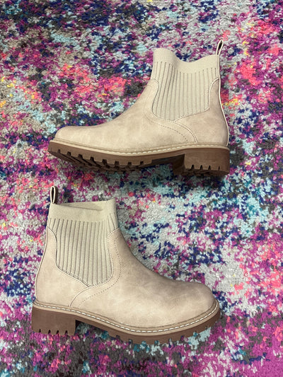 Corky's Cabin Fever Bootie - Camel