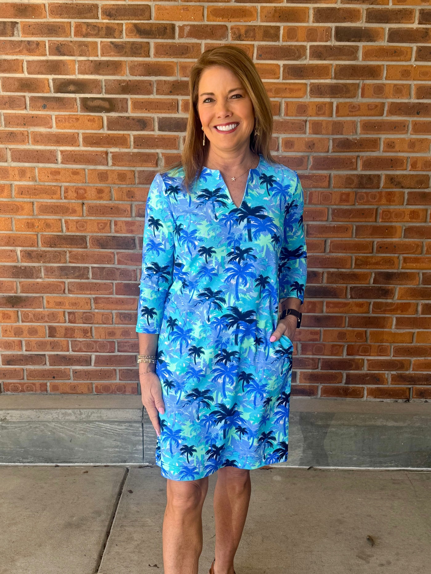 LuLu B Blue Palm Tree Notched Travel Dress