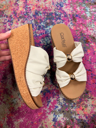 Corky's Miss Understood Wedges - Ivory