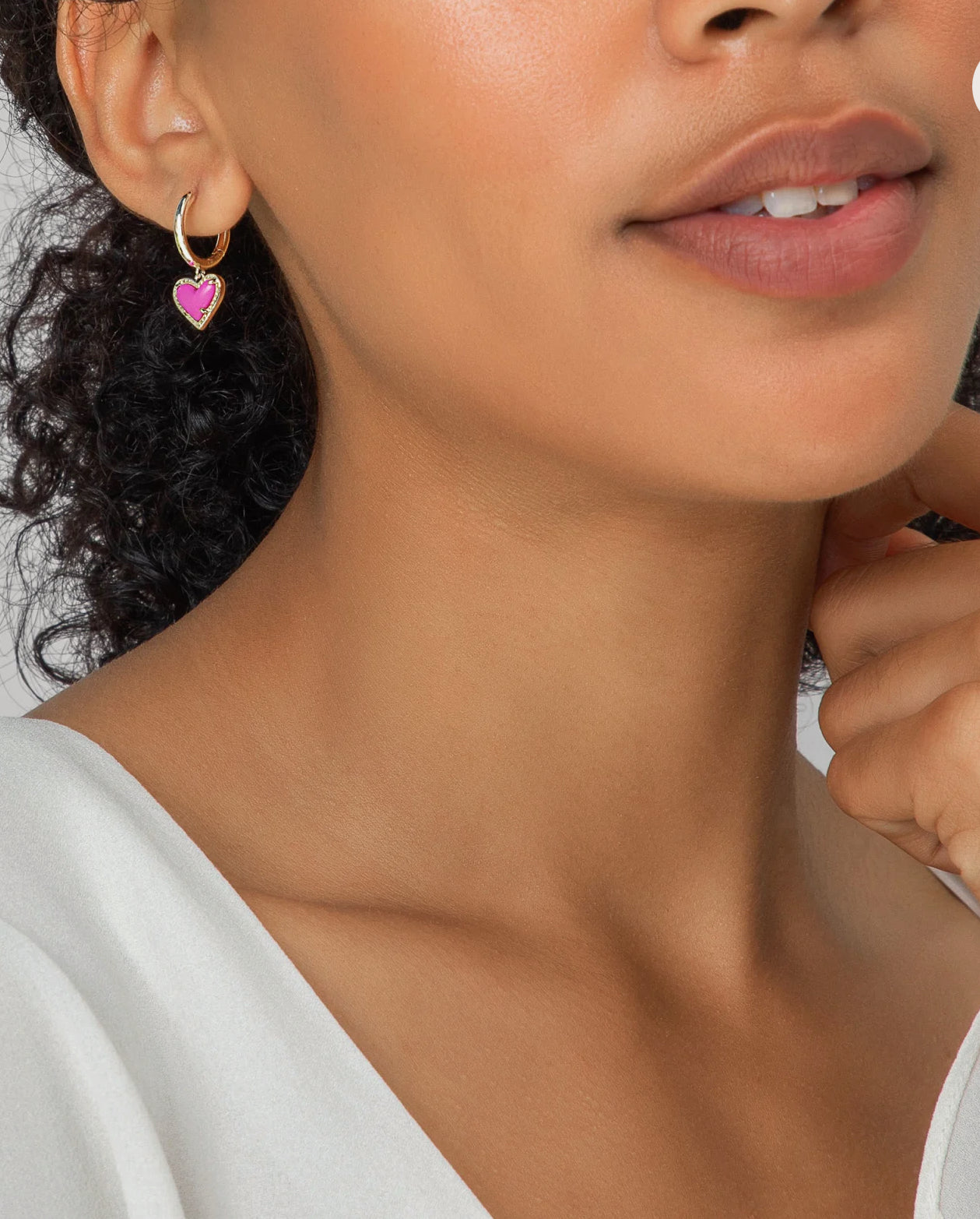 Ari Heart Gold Huggie Earrings in Neon Pink