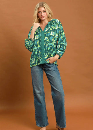 Umgee Abstract Contrast Trim Blouse
