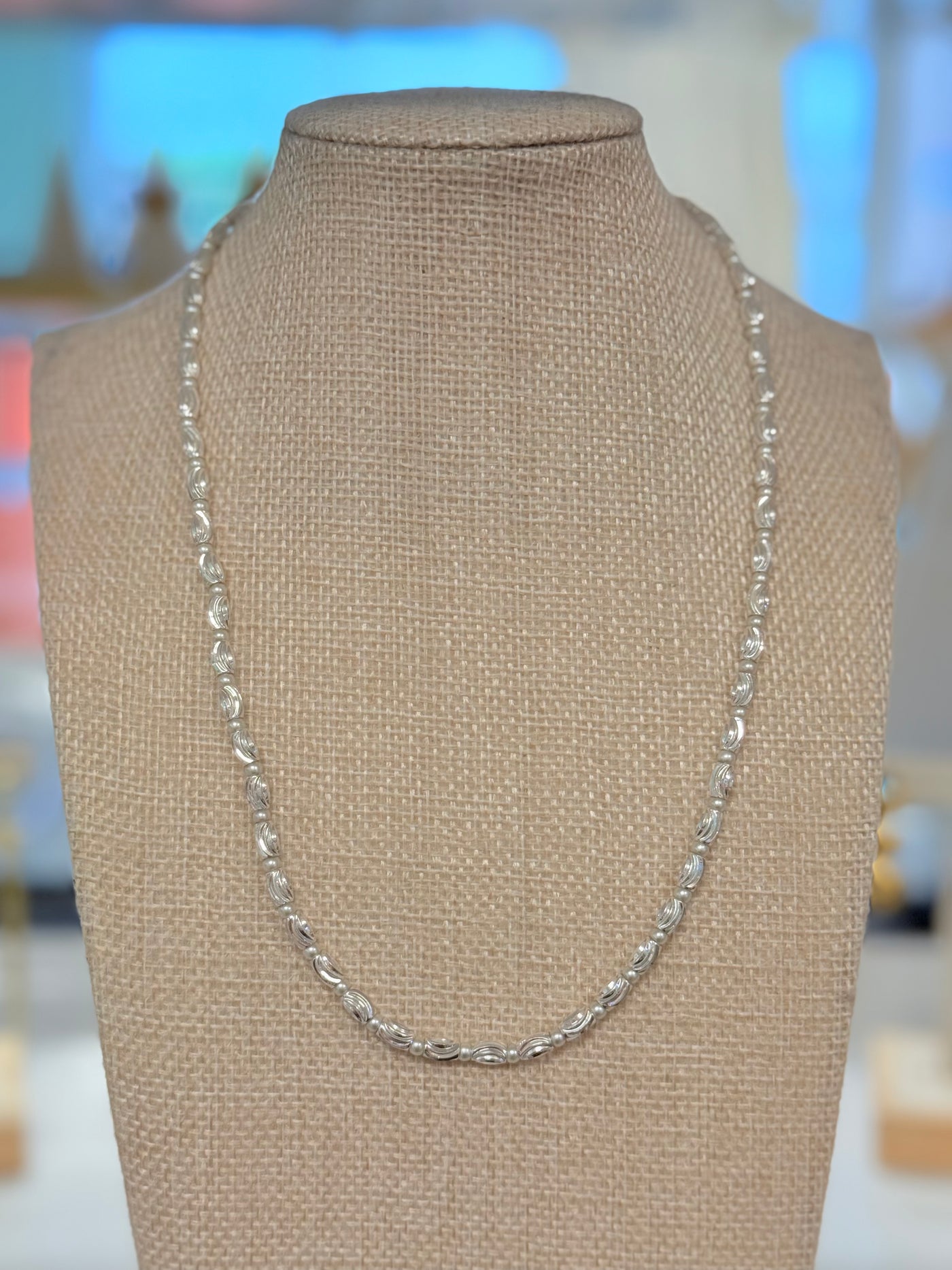 Scallop Shine Necklace