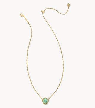 Brynne Shell Short Pendant Gold Necklace