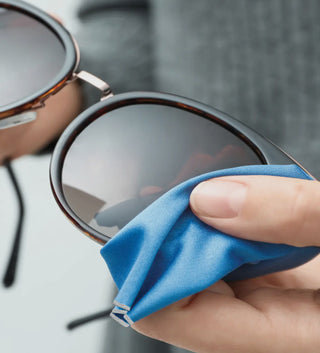 Optimum Optical Microfiber Travel
Lens Cloth