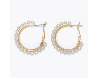 Gold Hoop w/ Pearls