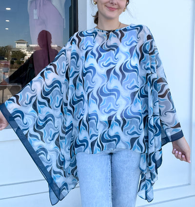 Simply Noelle Swirl Border Top