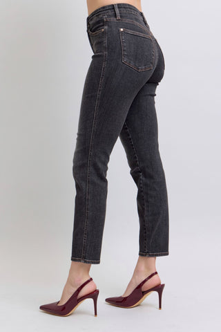 Judy Blue Black Wash Mid Rise Tummy Control Slim Jean