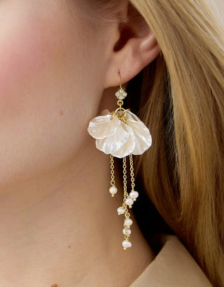 Spartina Corolla Dangle Earrings Pearl
