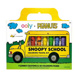 Peanuts Snoopy School Coloring Travel Kit