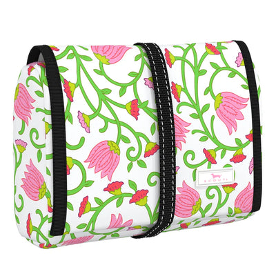 Scout Beauty Burrito Hanging Toiletry Bag