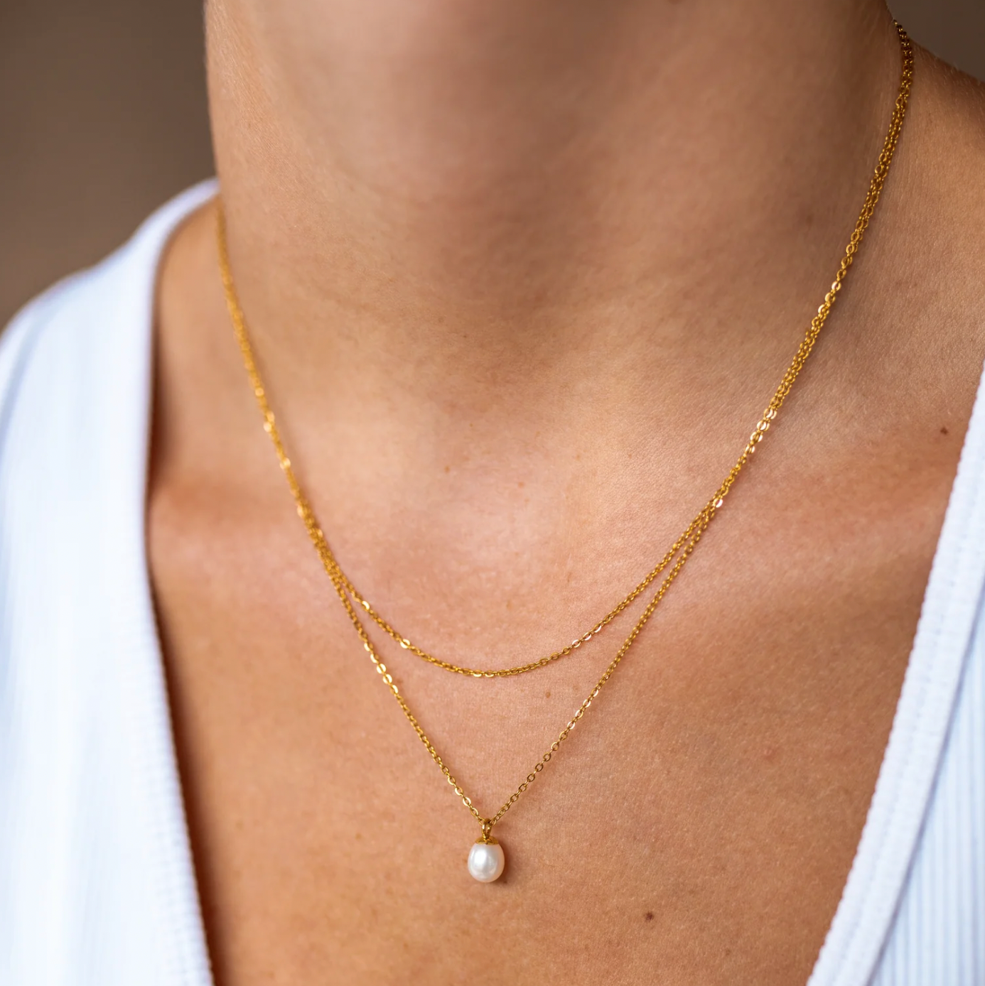 Alco Pearl Diver Petite Necklace