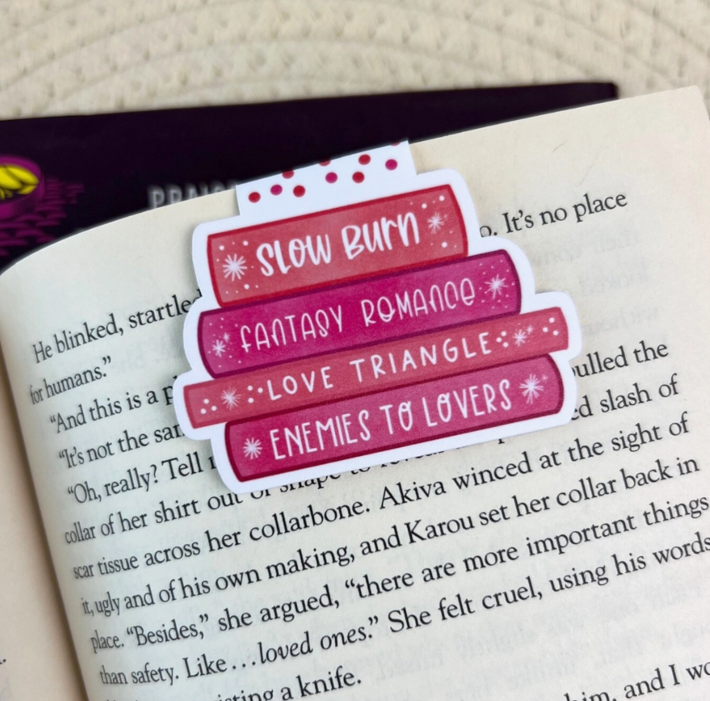 Romance Troupes Magnetic Bookmark