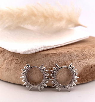 Pearl Spike Huggies