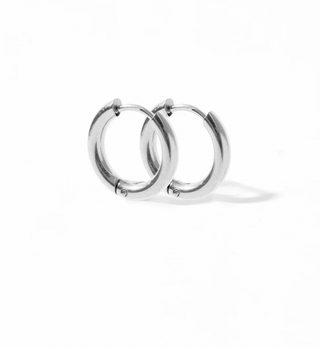 Linny Co Scarlett Huggie 10 mm Hoop
