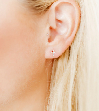 Linny Co Clara Cross Screwback Stud