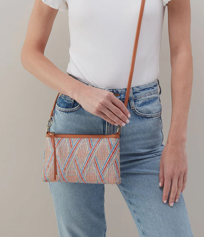 Hobo Darcy Crossbody - Sunset Raffia