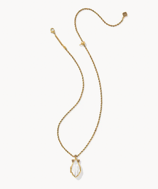 Alexa Locket Vintage Short Pendant Necklace