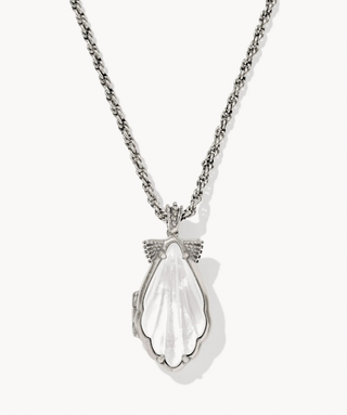 Alexa Locket Vintage Short Pendant Necklace