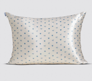 KITSCH Standard Satin Pillowcase - Pearlized Cream & Coastal Blue Print