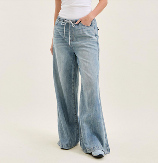 Judy Blue HW Palazzo Featherweight Pants