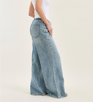 Judy Blue HW Palazzo Featherweight Pants
