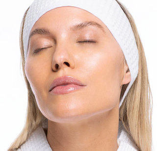 Farmhouse Fresh Mini Full Moon Dip® Iridescent Facial Mousse .5 oz
