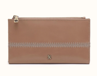 Hobo Jill Large Bifold Wallet In Polished Leather