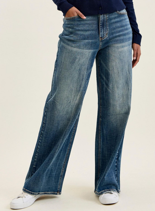 Judy Blue  High Waist Wilhelmina Baggy Vintage Blast Jean