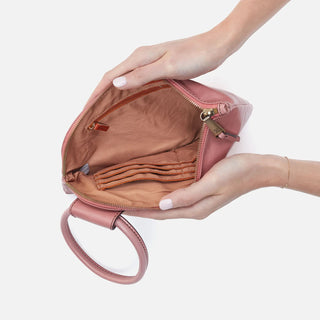 Hobo Sable Clutch - Rose