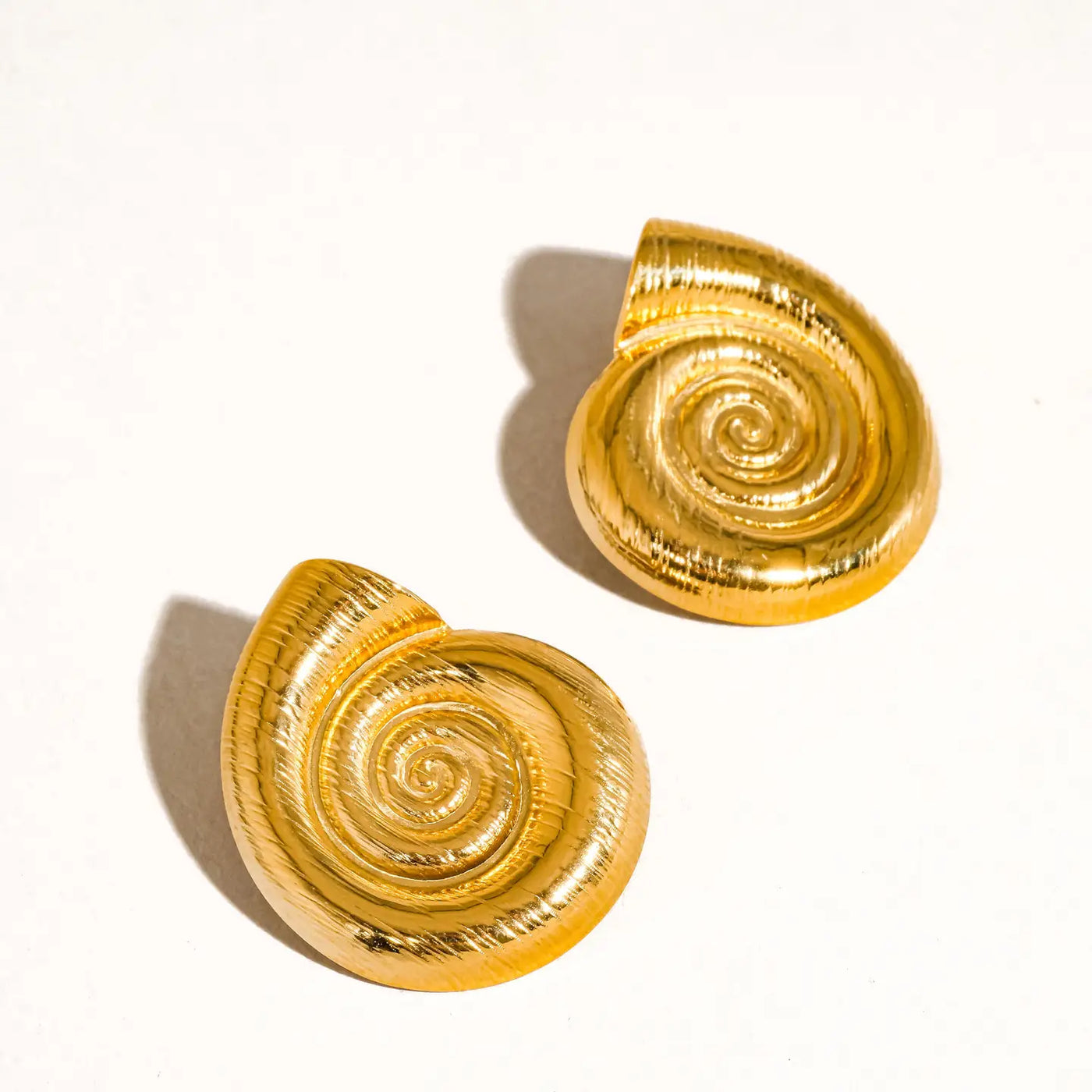 Coraline Large Seashell Studs