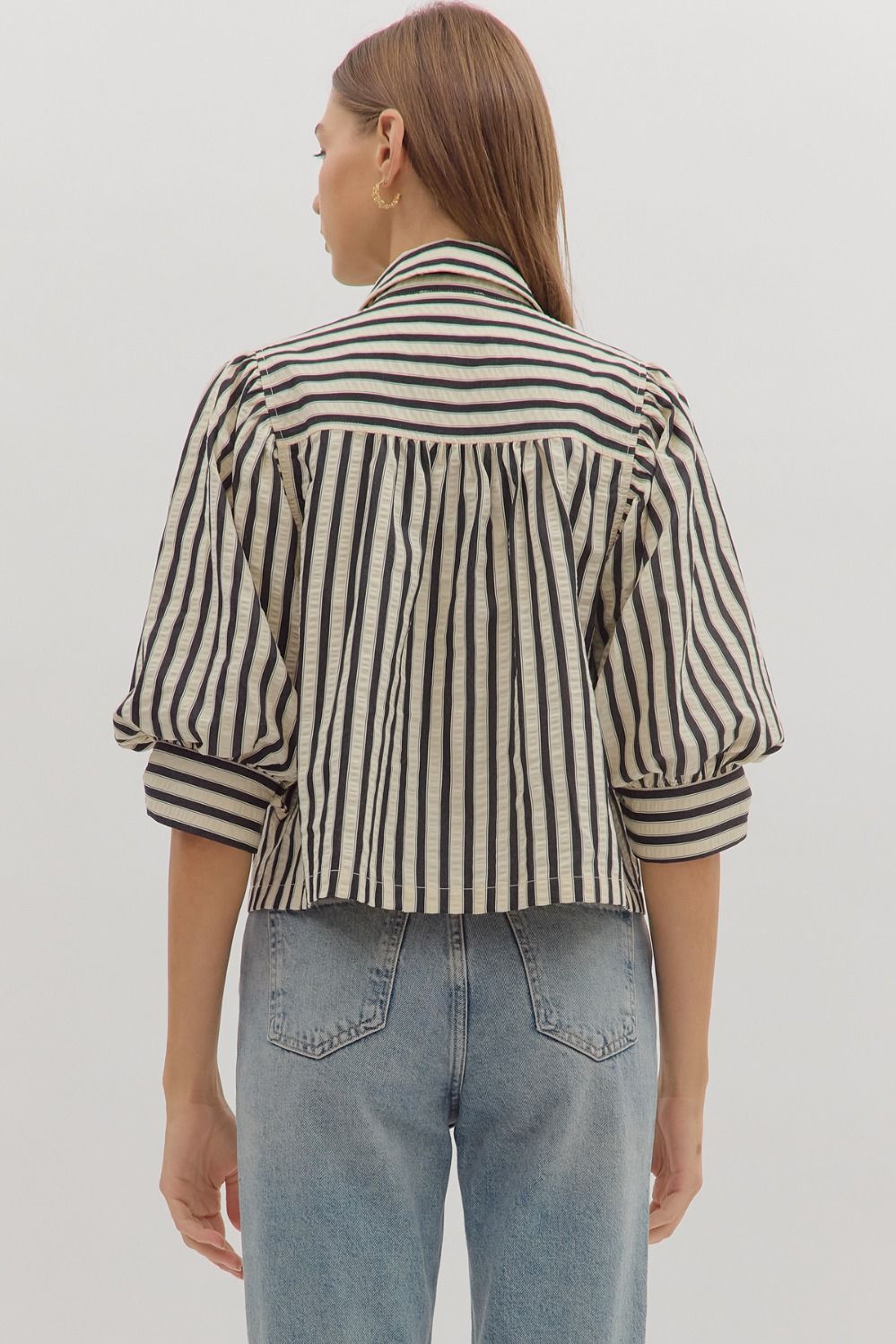 Collared & Buttoned Blouse