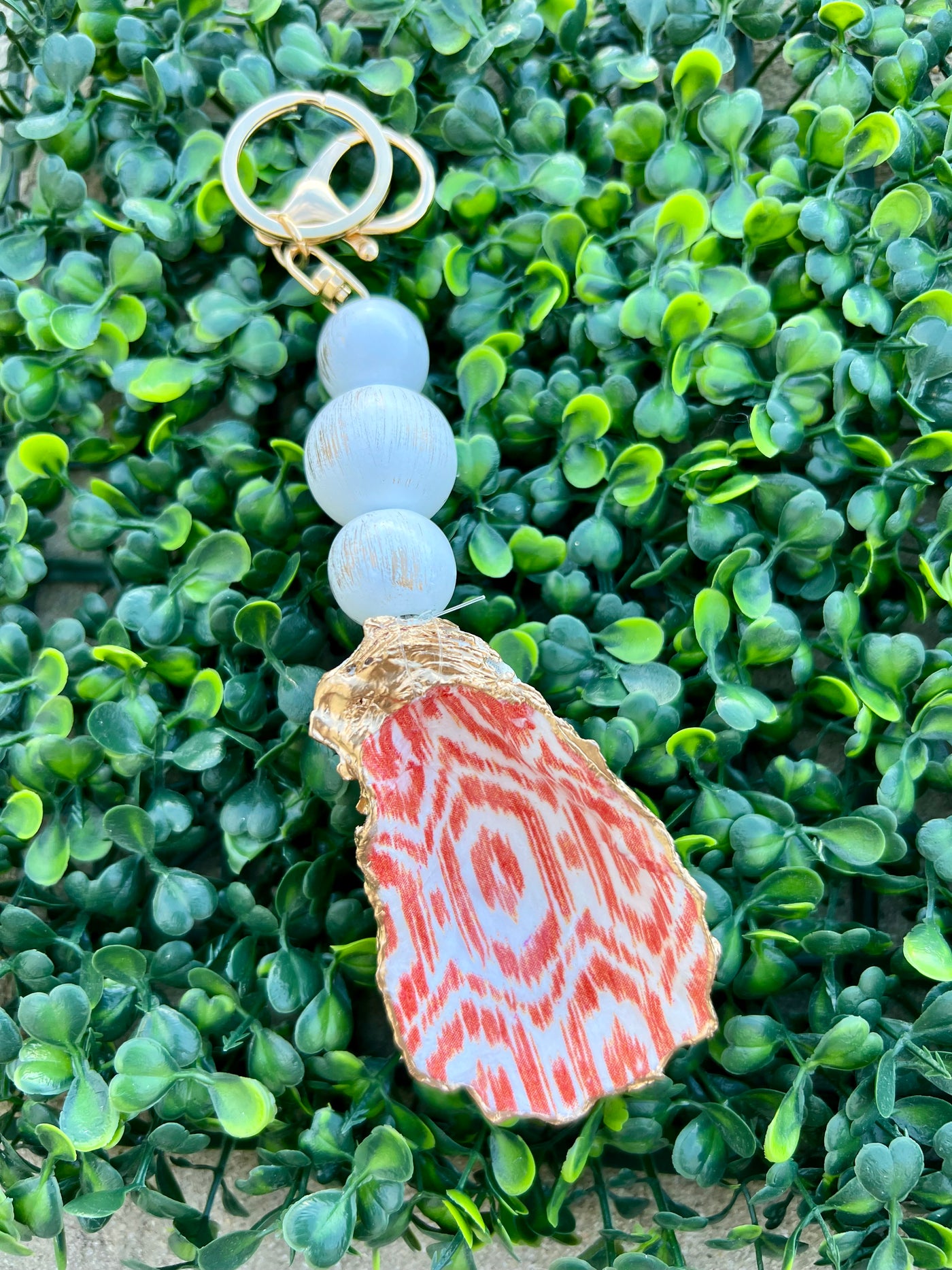 Handmade Decoupage Oyster Shell Keychains – Salty Chic Boutique